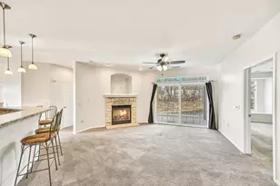 N99W14143 Seven Pines Way, Germantown, WI 53022 - Photo 10