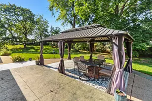 9244 391st Ave, Randall, WI 53128 - Photo 4