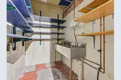 2106  Washington St, Two Rivers, WI 54241 - Photo 14