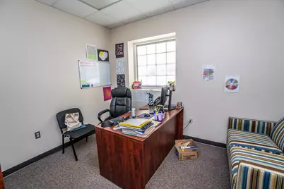 801 E Washington St, West Bend, WI 53095 - Photo 8