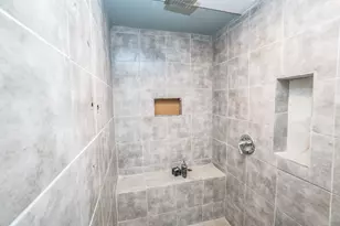 W215N5363 Ada Ct, Menomonee Falls, WI 53051 - Photo 14