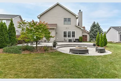 1053  Tallgrass Ln, Racine, WI 53406 - Photo 36