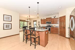 1053 Tallgrass Ln, Racine, WI 53406 - Photo 10