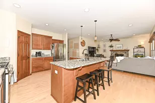 1053 Tallgrass Ln, Racine, WI 53406 - Photo 12