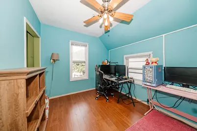 1946 S 76th St, West Allis, WI 53219 - Photo 16