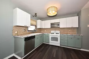 2325 W Layton Ave, Milwaukee, WI 53221 - Photo 6