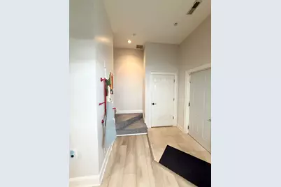 1888 N Water St #107, Milwaukee, WI 53202 - Photo 10