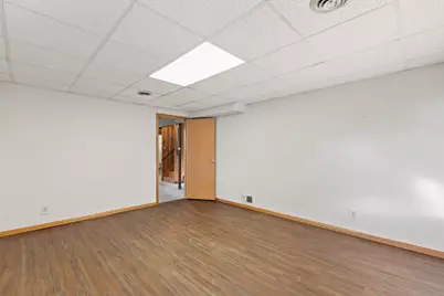 1101  Harmony Dr, Racine, WI 53402 - Photo 18