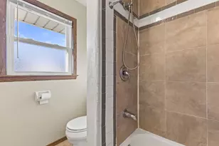 1101 Harmony Dr, Racine, WI 53402 - Photo 14