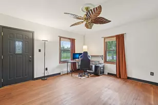 10526 W Congress St, Wauwatosa, WI 53225 - Photo 6