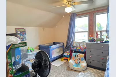 915  Cleveland St, Watertown, WI 53098 - Photo 18