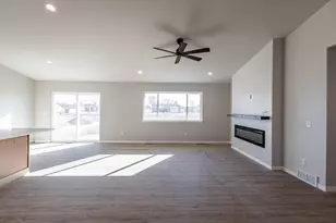 1908 Arches Dr, Holmen, WI 54636 - Photo 4