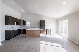 1828 Arches Dr, Holmen, WI 54636 - Photo 4