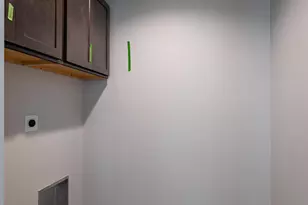 1828 Arches Dr, Holmen, WI 54636 - Photo 10