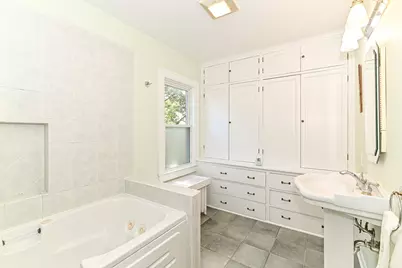 1543 N 60th St, Wauwatosa, WI 53208 - Photo 28