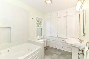 1543 N 60th St, Wauwatosa, WI 53208 - Photo 28