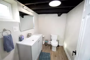 122 E Norwich St, Milwaukee, WI 53207 - Photo 24