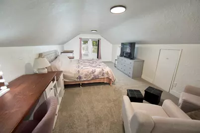 122 E Norwich St, Milwaukee, WI 53207 - Photo 16