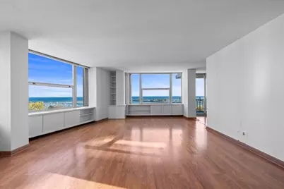 1610 N Prospect Ave #506, Milwaukee, WI 53202 - Photo 2