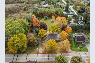 W7085  Hillside Dr, Scott, WI 53001 - Photo 4