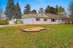 3608 Menasha Ave, Manitowoc, WI 54220 - Photo 1