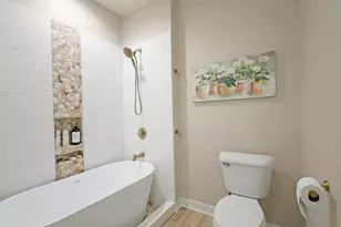 1335 Lynx Ln, Manitowoc, WI 54220 - Photo 22