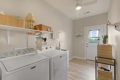 1335  Lynx Ln -, Manitowoc, WI 54220 - Photo 28