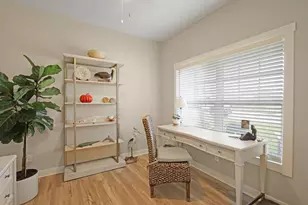 1335 Lynx Ln, Manitowoc, WI 54220 - Photo 16