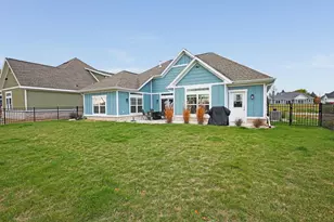 1335 Lynx Ln, Manitowoc, WI 54220 - Photo 30