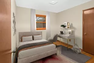 S31W26111 Sunset Dr, Waukesha, WI 53189 - Photo 10