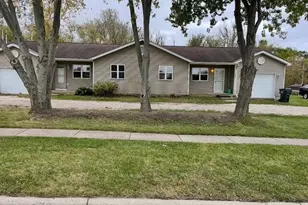 939 Legion Dr, Twin Lakes, WI 53181 - Photo 8