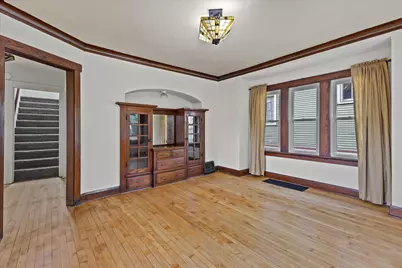 817 E Otjen St, Milwaukee, WI 53207 - Photo 10