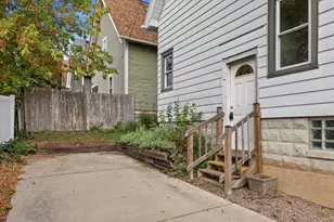 817 E Otjen St, Milwaukee, WI 53207 - Photo 26