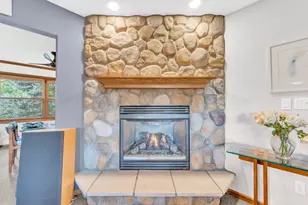 2520 Amber Ln, Racine, WI 53406 - Photo 20