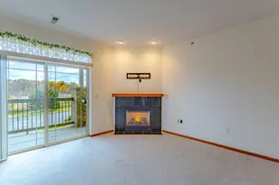 230 Hilldale Dr, Hartford, WI 53027 - Photo 6