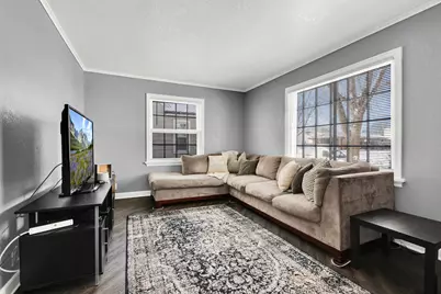 2350 S 62nd St, West Allis, WI 53219 - Photo 4