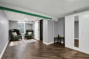 2350 S 62nd St, West Allis, WI 53219 - Photo 10