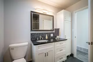 5008 N 104th St, Milwaukee, WI 53225 - Photo 20