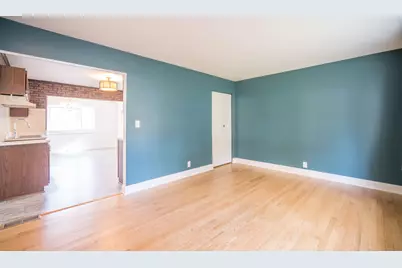 5008 N 104th St, Milwaukee, WI 53225 - Photo 24