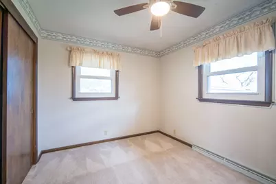 5008 N 104th St, Milwaukee, WI 53225 - Photo 16