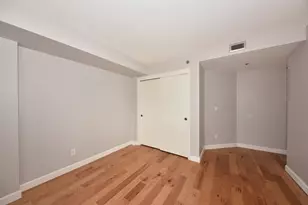 1633 N Prospect Ave, Milwaukee, WI 53202 - Photo 20