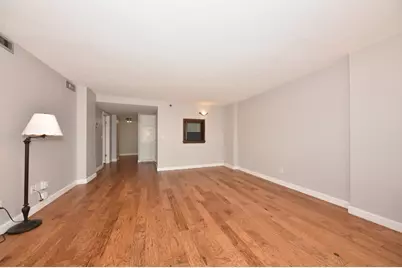 1633 N Prospect Ave #10C, Milwaukee, WI 53202 - Photo 6