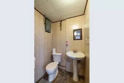 1310  Butts Ave, Tomah, WI 54660 - Photo 20