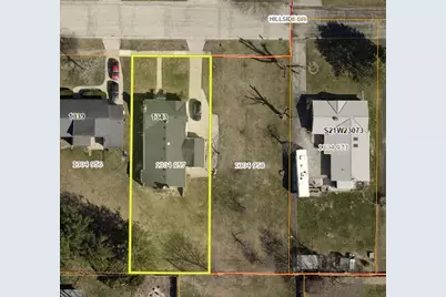 S21W23079  Hillside Dr, Waukesha, WI 53186 - Photo 6