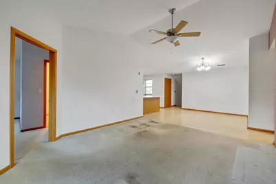 18520  Emerald Cir #F, Brookfield, WI 53045 - Photo 10