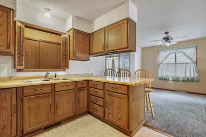 1641  Avon St, La Crosse, WI 54603 - Photo 10