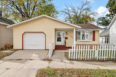 1641  Avon St, La Crosse, WI 54603 - Photo 1