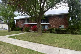 9015 N 96th St, Milwaukee, WI 53224 - Photo 16