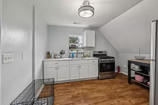 3468 N Richards St, Milwaukee, WI 53212 - Photo 12