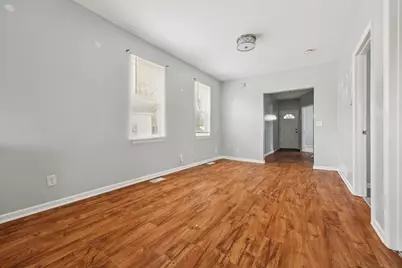 3468 N Richards St, Milwaukee, WI 53212 - Photo 2